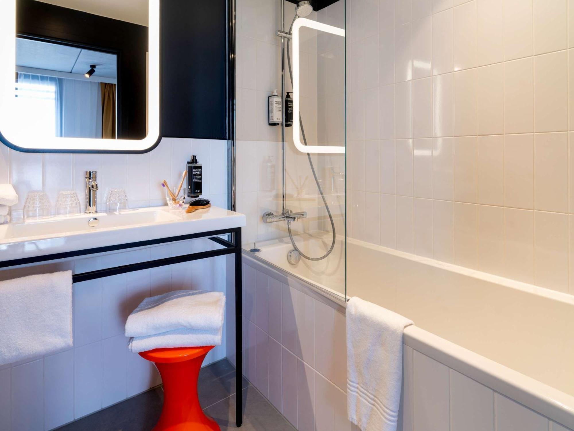Ibis Styles Paris Вильжюиф Экстерьер фото