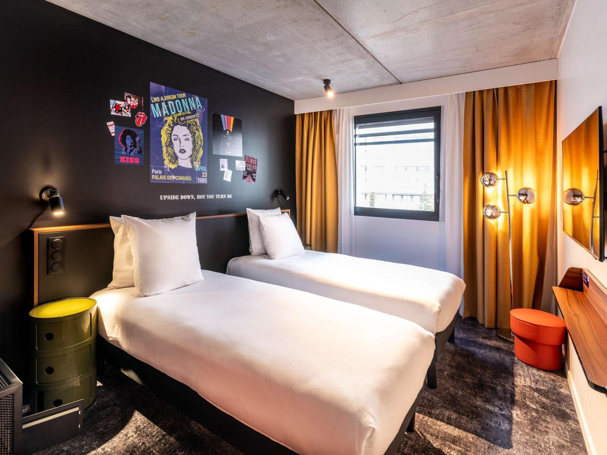 Ibis Styles Paris Вильжюиф Экстерьер фото